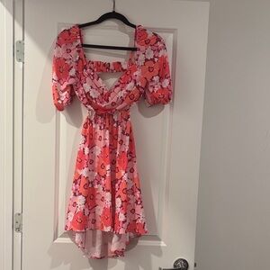 Backless Pink Puff Sleeve Dress